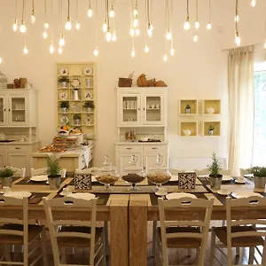 palazzo-bignami.lecce-hotels.com/